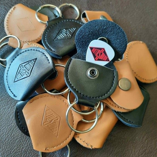 ROTOSOUND PLECTRUM POUCH KEYRING INCLUDING PLECTRUM
